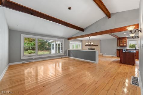 400 Apple Blossom Lane Bay Village OH 44140