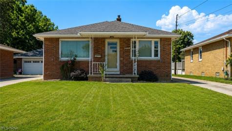 612 Ingalls Road Akron OH 44312