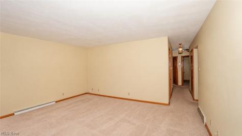 612 Ingalls Road Akron OH 44312