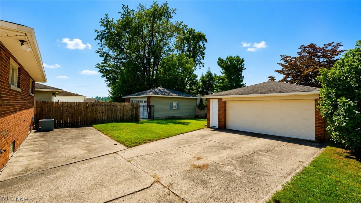 612 Ingalls Road Akron OH 44312