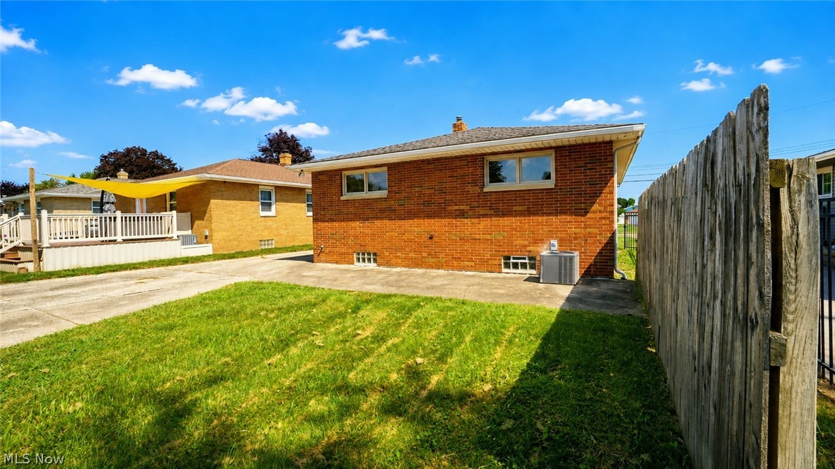 612 Ingalls Road Akron OH 44312