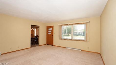 612 Ingalls Road Akron OH 44312