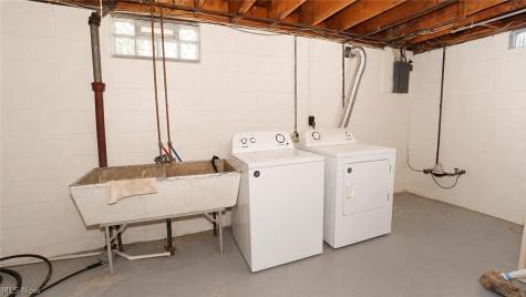 612 Ingalls Road Akron OH 44312