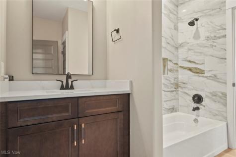 7100 Virginia Place Drive Poland OH 44514