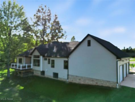 7100 Virginia Place Drive Poland OH 44514