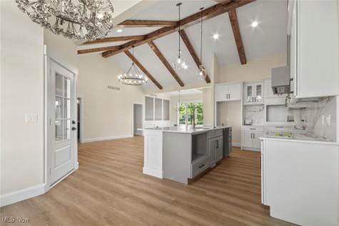 7100 Virginia Place Drive Poland OH 44514