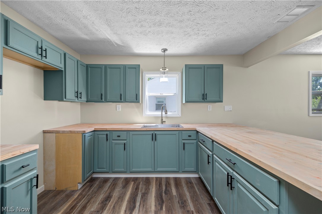 311 Brandtson Avenue Elyria OH 44035