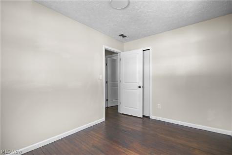 311 Brandtson Avenue Elyria OH 44035
