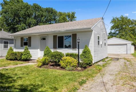 311 Brandtson Avenue Elyria OH 44035