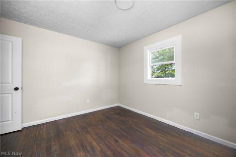 311 Brandtson Avenue Elyria OH 44035