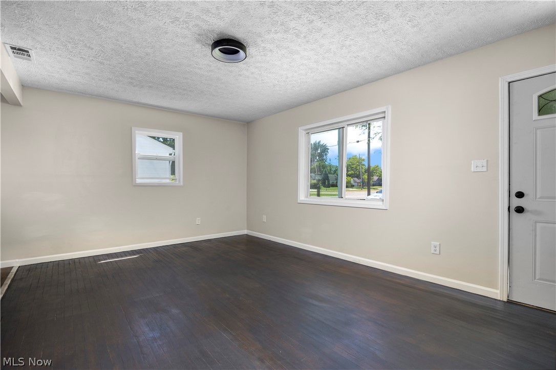 311 Brandtson Avenue Elyria OH 44035