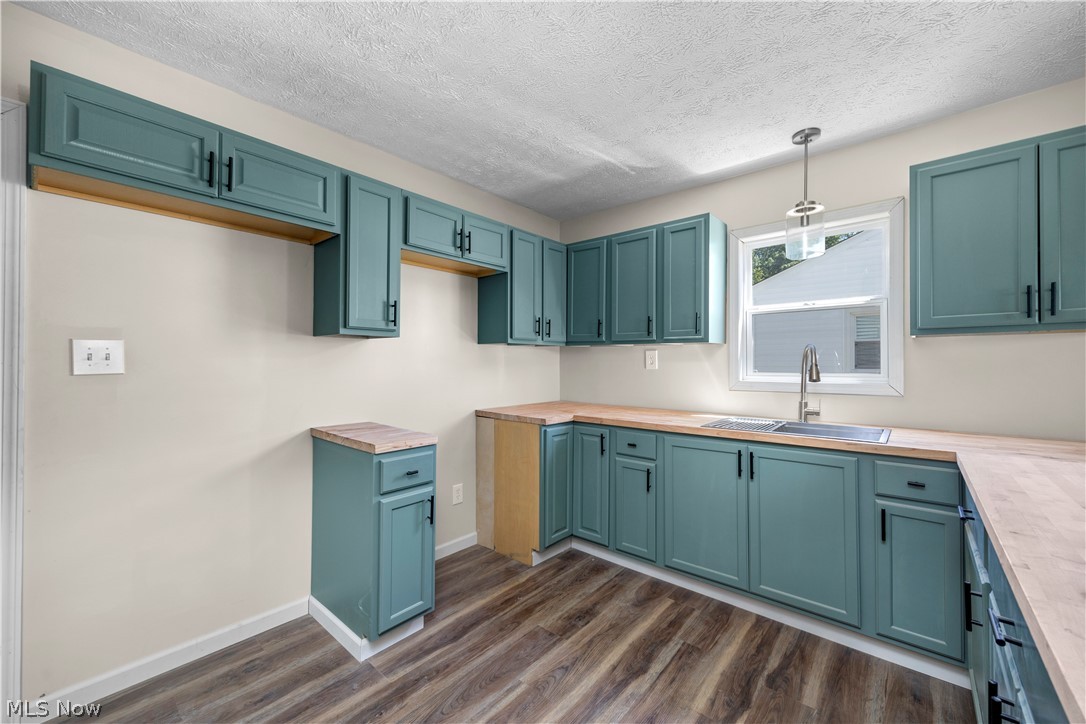 311 Brandtson Avenue Elyria OH 44035