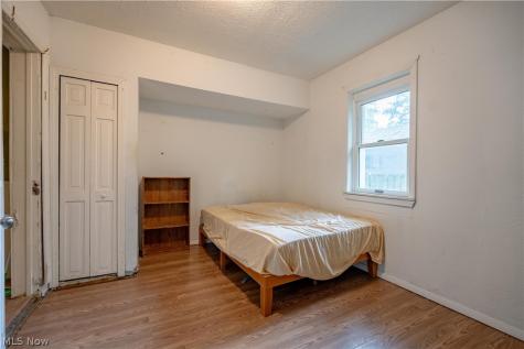 1336 Sparhawk Avenue Akron OH 44305