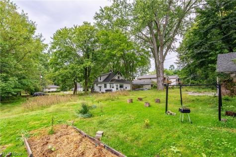 1336 Sparhawk Avenue Akron OH 44305