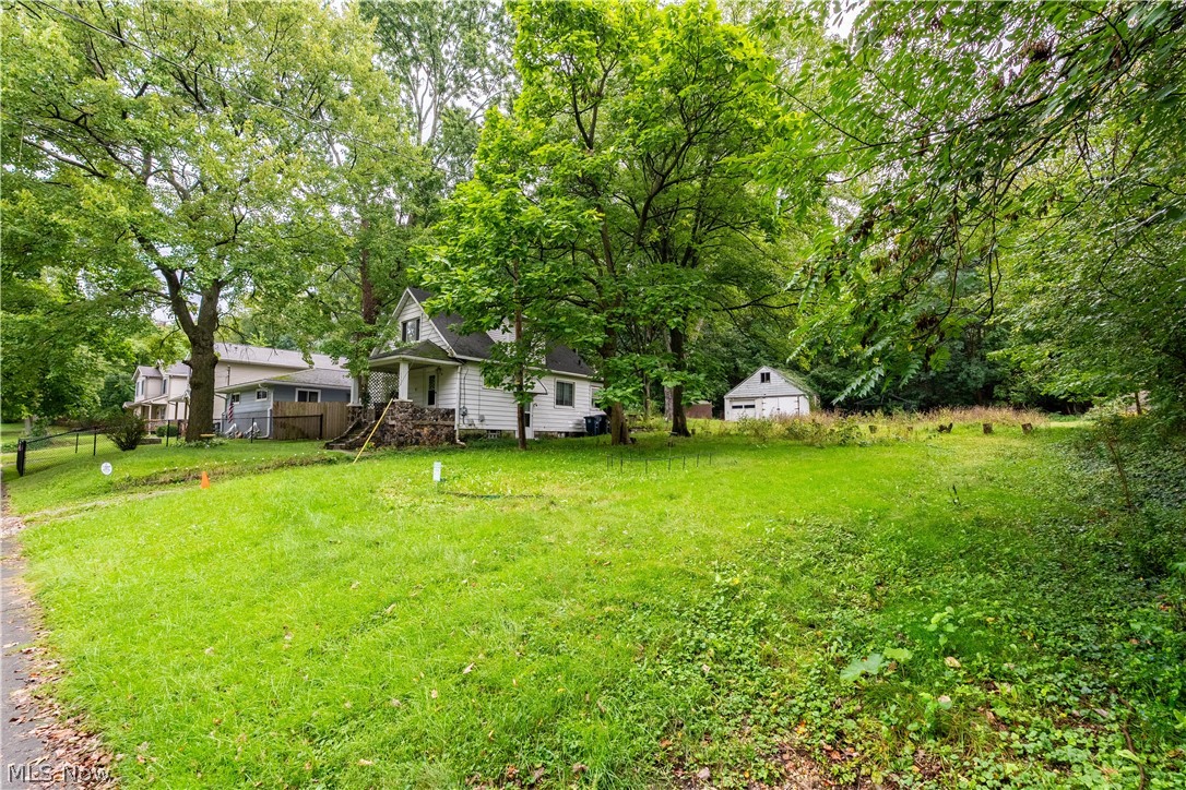 1336 Sparhawk Avenue Akron OH 44305