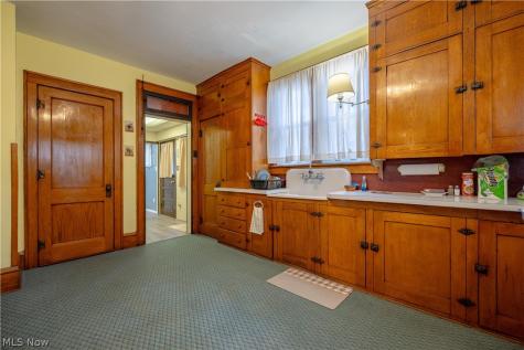 302 Park Street Orrville OH 44667