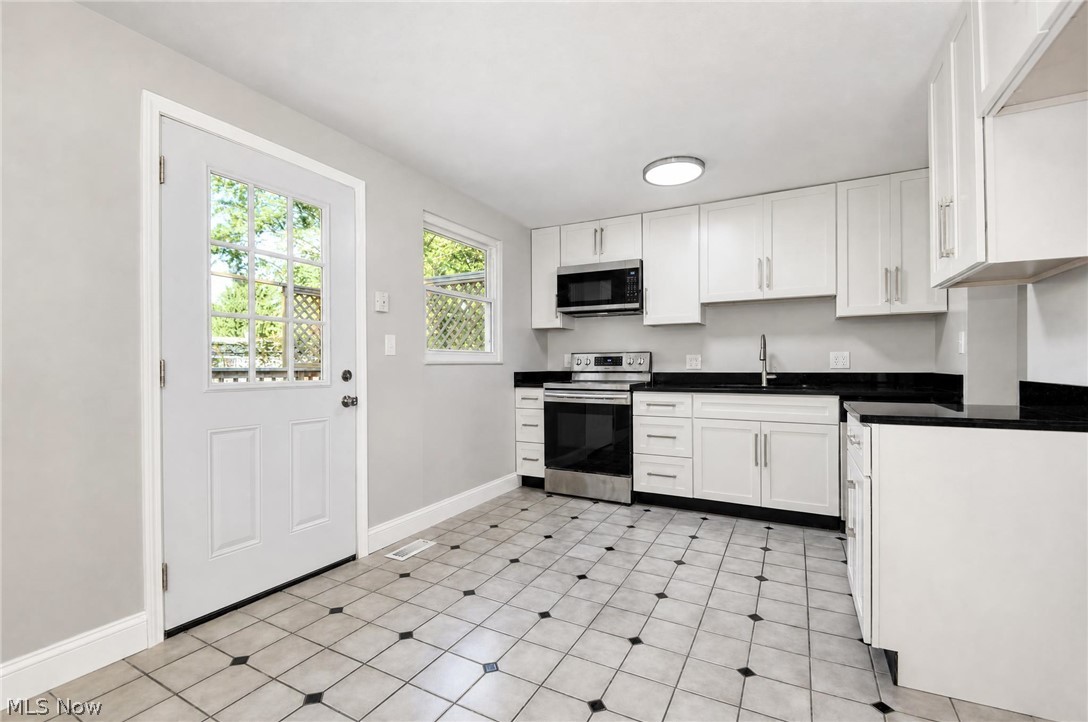 6223 Campbell Drive Madison OH 44057