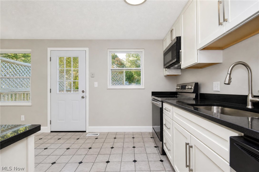 6223 Campbell Drive Madison OH 44057