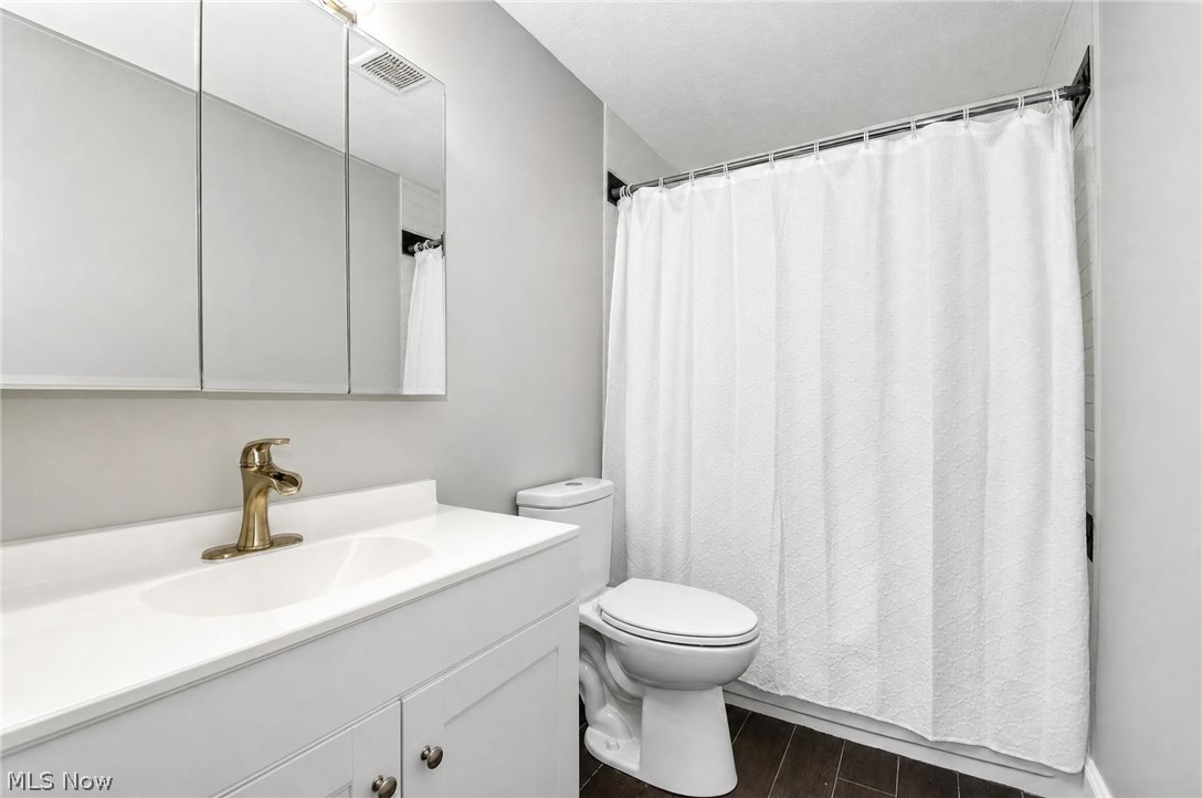 6223 Campbell Drive Madison OH 44057