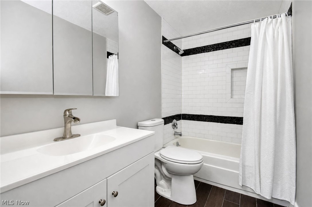 6223 Campbell Drive Madison OH 44057