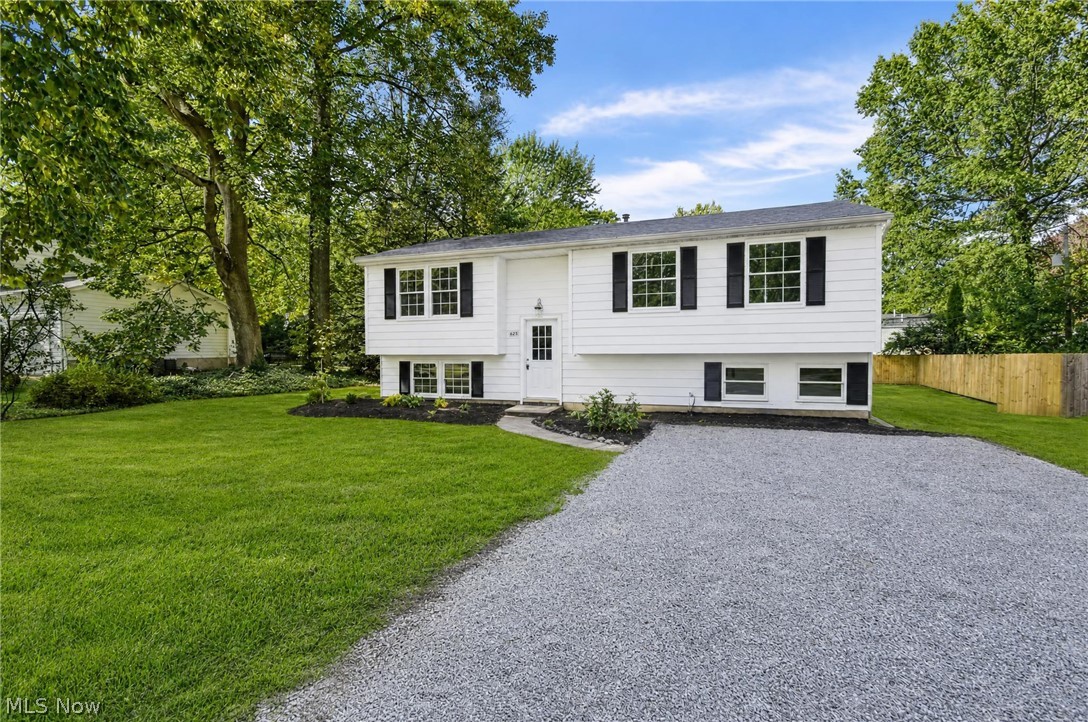 6223 Campbell Drive Madison OH 44057