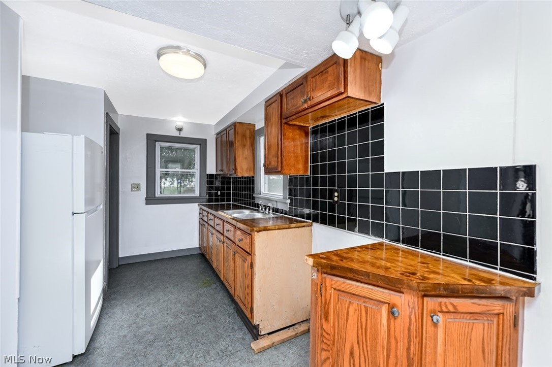 1300 Weiser Avenue Akron OH 44314