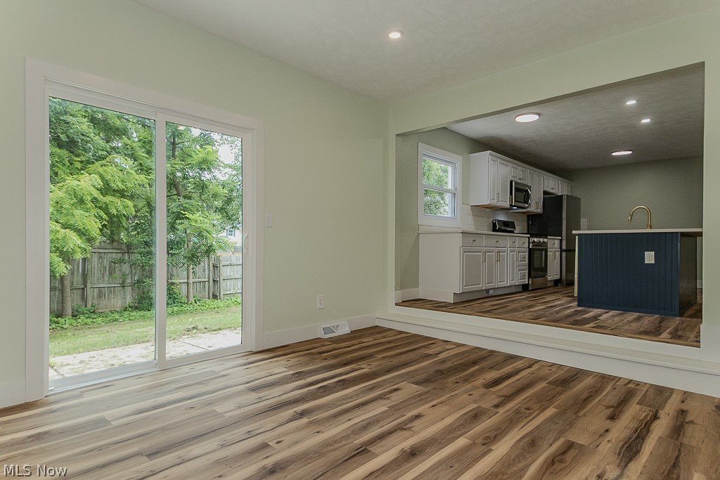 1729 Falkirk Road Madison OH 44057