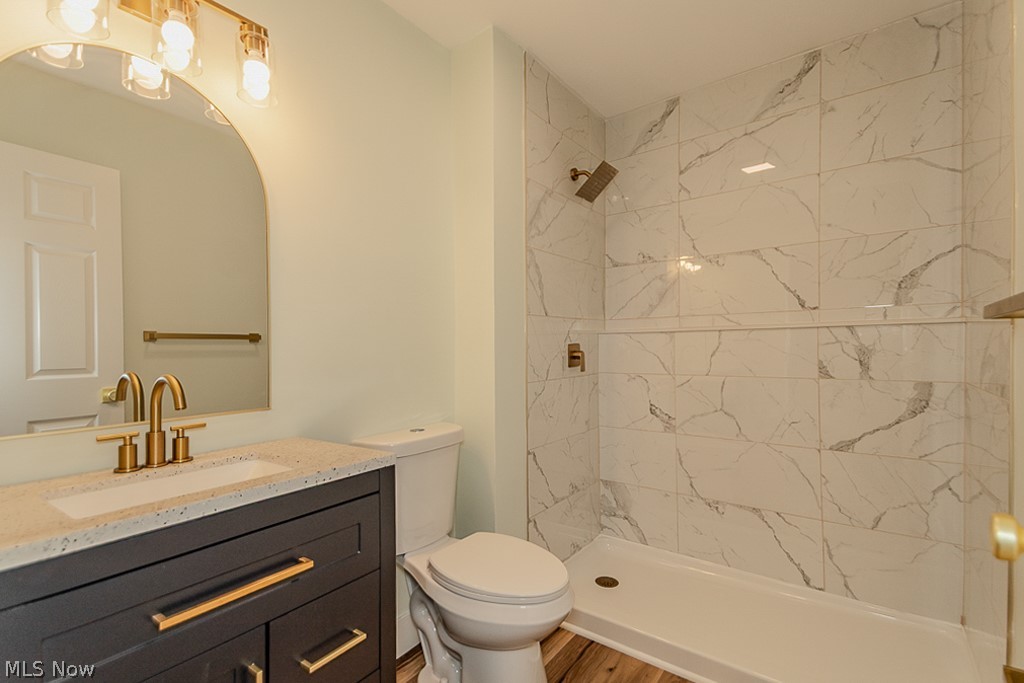 1729 Falkirk Road Madison OH 44057