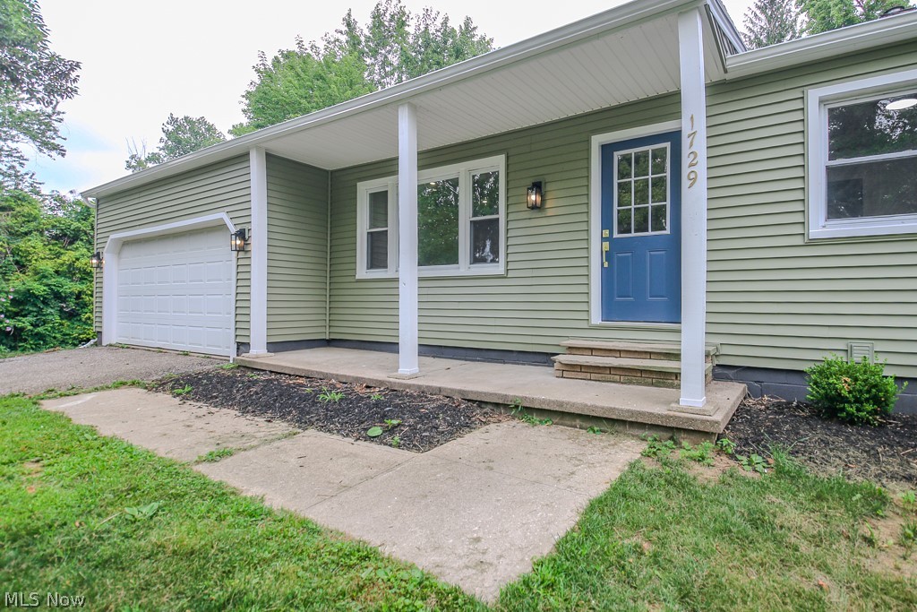 1729 Falkirk Road Madison OH 44057