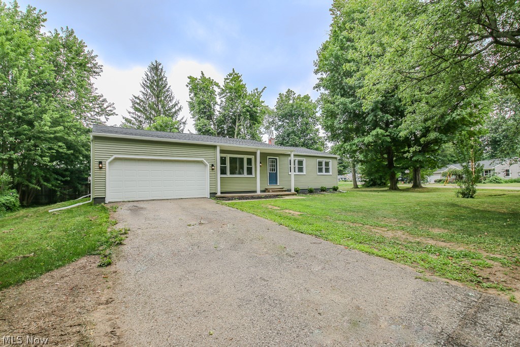 1729 Falkirk Road Madison OH 44057