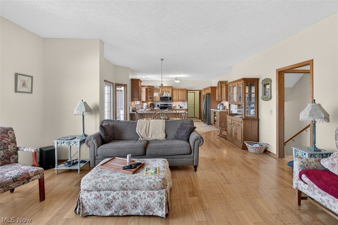 9265 Georgetown Street Louisville OH 44641