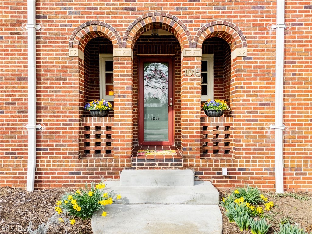 1015 Portage Street NW North Canton OH 44720