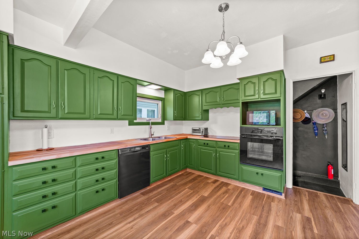 14001 Clifton Boulevard Lakewood OH 44107