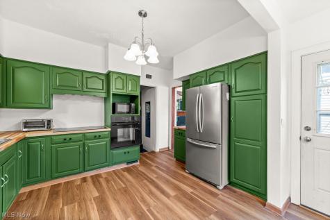 14001 Clifton Boulevard Lakewood OH 44107