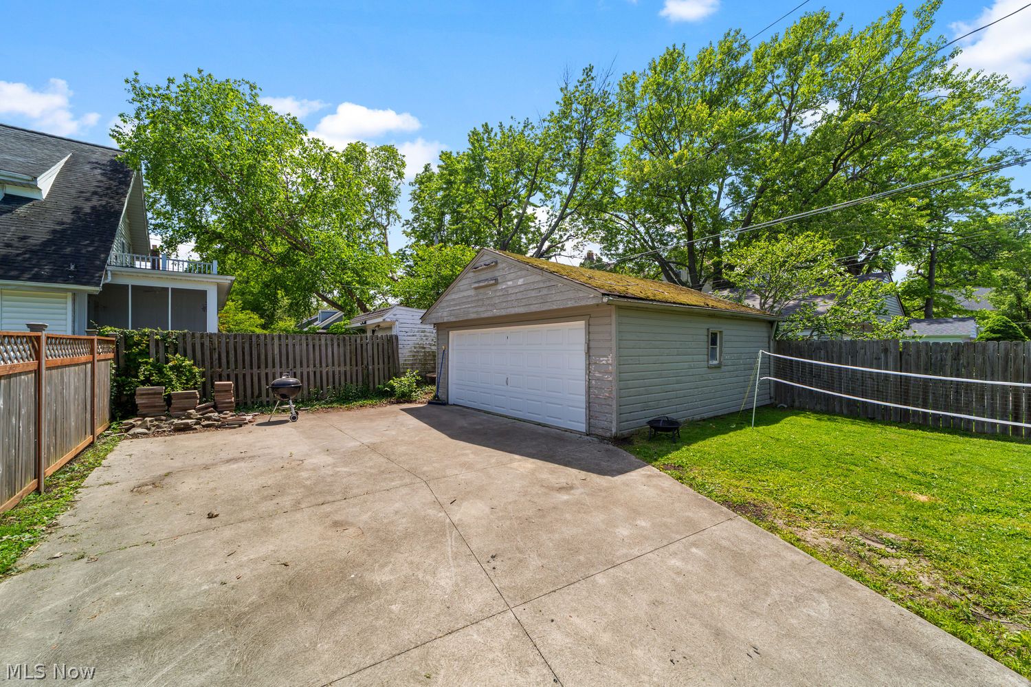 14001 Clifton Boulevard Lakewood OH 44107