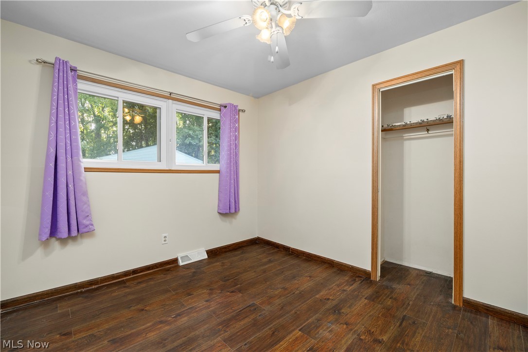 369 White Oak Drive Elyria OH 44035