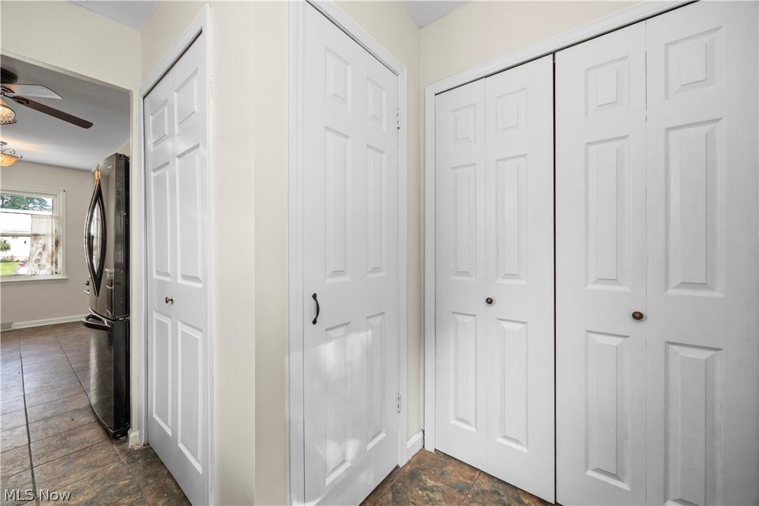 369 White Oak Drive Elyria OH 44035
