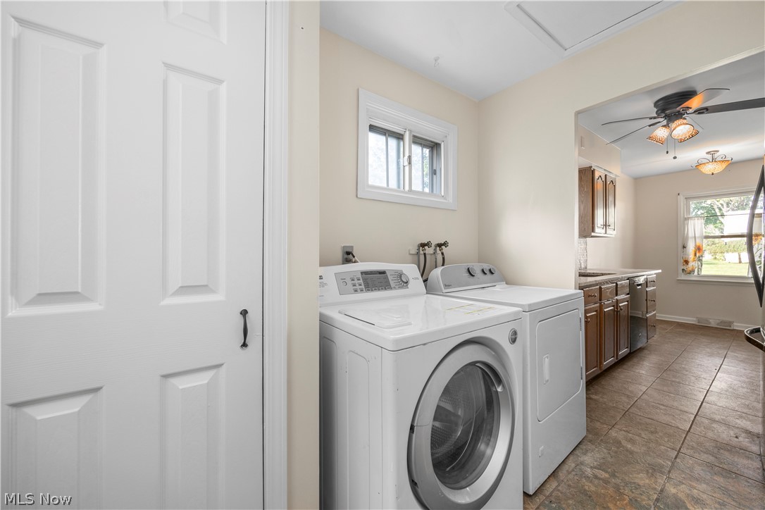 369 White Oak Drive Elyria OH 44035