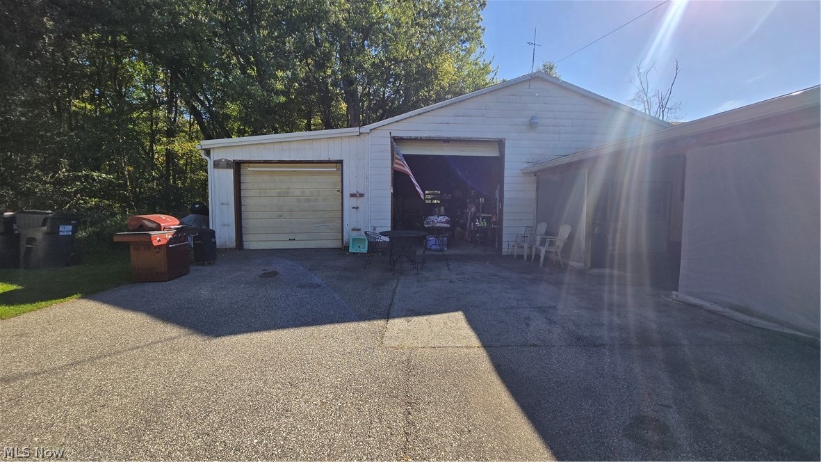 14487 Mahoning Avenue Lake Milton OH 44429