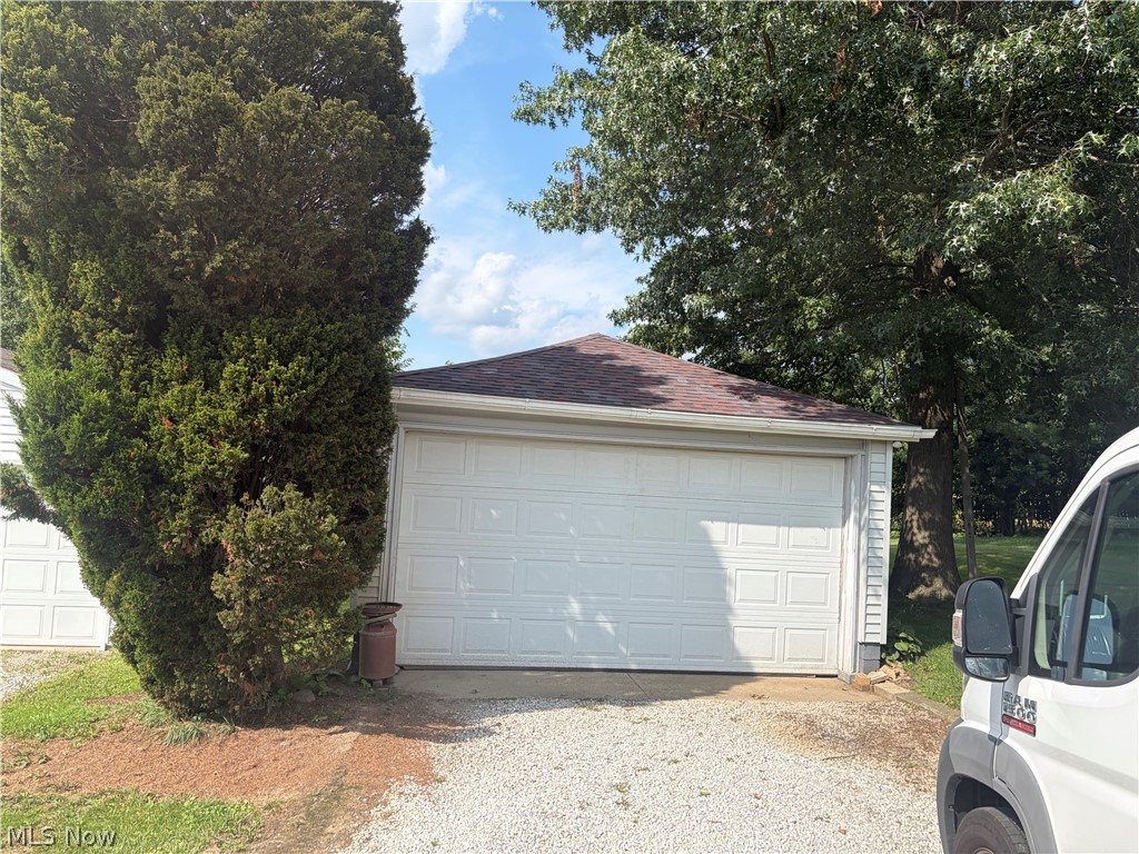 1805 Ronald Road Akron OH 44312