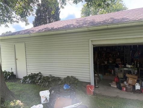 1805 Ronald Road Akron OH 44312