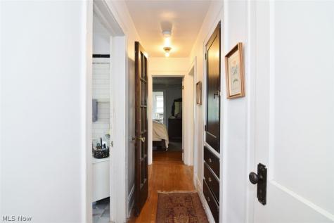 3812 Summit Park Road Cleveland Heights OH 44121