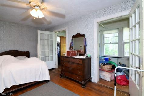 3812 Summit Park Road Cleveland Heights OH 44121