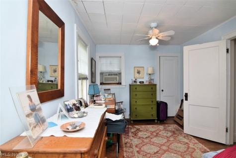 3812 Summit Park Road Cleveland Heights OH 44121