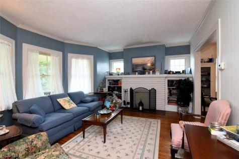 3812 Summit Park Road Cleveland Heights OH 44121