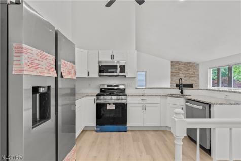 710 Erie Road Eastlake OH 44095