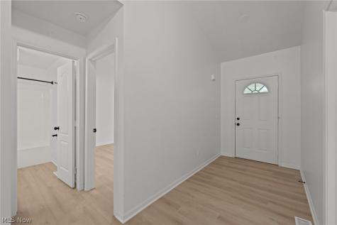 710 Erie Road Eastlake OH 44095