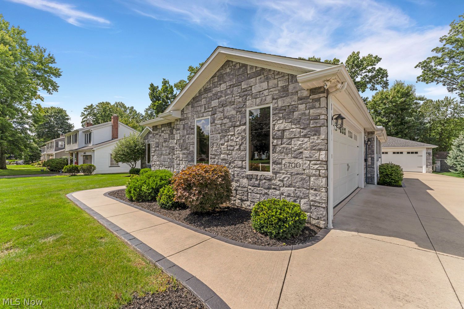 6700 Shawbutte Street Youngstown OH 44514