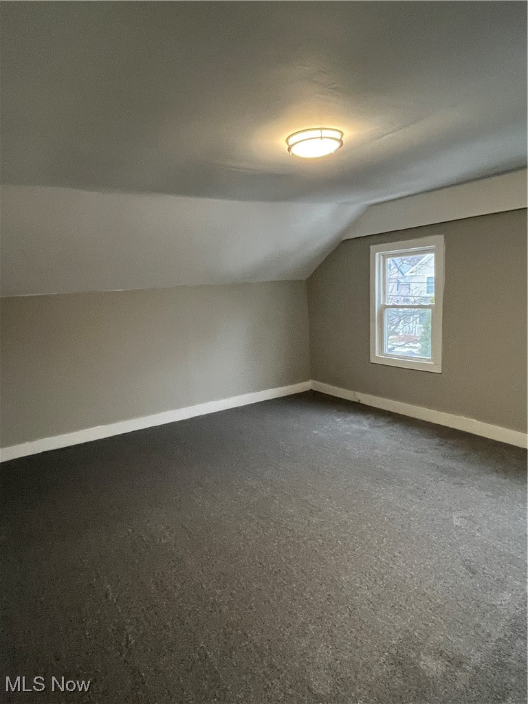 6617 Wakefield Avenue Cleveland OH 44102