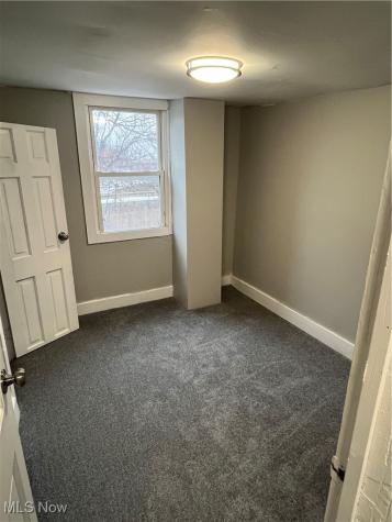 6617 Wakefield Avenue Cleveland OH 44102